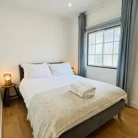Viesnīca Casa Martins Country Apt 6 - 20mins from Ericeria with Private parking pilsētā Freiria