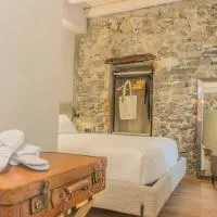La Corte del Lario - Contrada Vecchia, hotel v mestu Varenna
