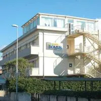 Hotel Domus, hotel v destinácii Marina di Massa