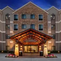 Staybridge Suites Omaha 80th and Dodge by IHG, hotell i Omaha