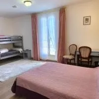 Gravezon, hotel Lunas városában
