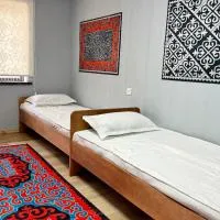 Jenish Hostel, hotel di Bishkek