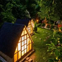 Cave Ritz Coorg by VOYE HOMES - A Frame Cottages in Plantation - Pet Friendly – hotel w mieście Ponnampet