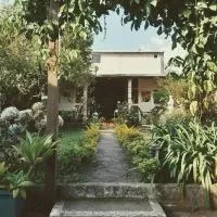 GuacamayaGuestHouse, hotel em Concepción de Ataco