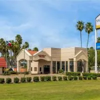 Victoria Palms Inn and Suites, hotel sa Donna