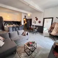 Le Cocon des Berges - Centre-ville à pied - Wifi, hotell sihtkohas Limoux