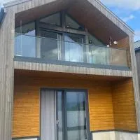 Great Sjøbud in Ulsteinvik city center, hotell i Ulsteinvik