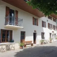 Hôtel MAZIN, hotell i La Motte-en-Beauges