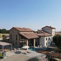 La Valle del Re - Agriturismo – hotel w mieście Medesano