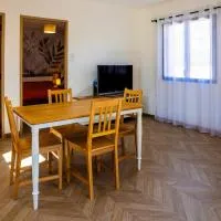 Les Cailles Appartement, hôtel à Cuers