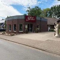 Hotel Haus Hubertus, hotel em Schneverdingen