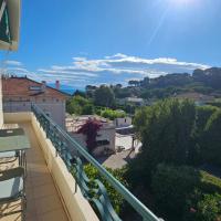 앙티브에 위치한 호텔 Studio with sea view 2 minutes from beach - Antibes
