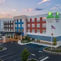 Holiday Inn Express & Suites Linden - Newark South by IHG, hotel en Linden