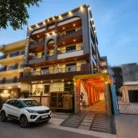Mazestic Bay Hotel & Banquet, hotel en Noida