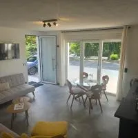 Ferienwohnung Zur Alt Ave, hotell sihtkohas Deggingen