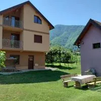Apartman ''Tinjak '', hotel di Polje-Bijela