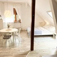 Biały Dom, hotell i Kąty Rybackie