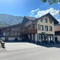 Viesnīca Hotel Kreuz pilsētā Vildersvila
