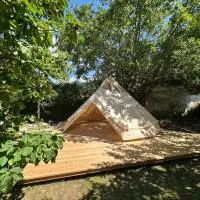 Zöfing में, होटल Gemütliche Blockhütte in Wiennähe