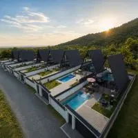 Qafqaz Falcon Chalet, хотел в Габала