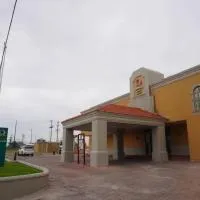 Quality Inn Piedras Negras, hotell i Piedras Negras