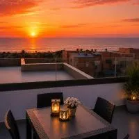 Cactus Apartment - Walk to Surf Beaches, Rooftop View, Remote Work, Free Parking, AC, отель в городе Agadir nʼ Aït Sa
