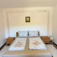 PGL in bucataria mamei- cazare la tara, hotel a Mălîncrav
