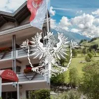 Hotel Tiroler Adler, hotel u gradu 'Lutago'