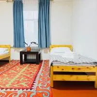 AI-NUR guest house, hotel di Shabdan