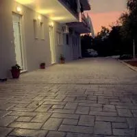 Sunset Bliss Apartments, hotel v destinaci Sarandë