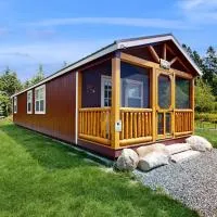 Cozy Cabin with Ocean and Mountain Views, Free Internet, hotel a Sullivan