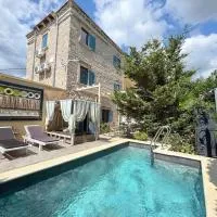 Villa Lido 145 m2 with pool, hotel em Krnica