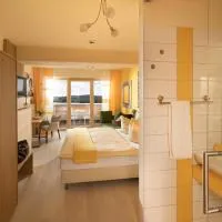 Malerwinkl Restaurant + Kunsthotel, מלון בHatzendorf