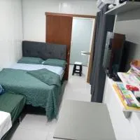 Estádia em Container 50metros do mar, 15km Beto Carrero e 3km do Aeroporto e Porto de Navegantes Centro da Cidade Navegantes, Hotel in Navegantes