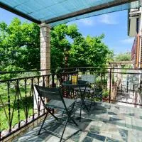 Apartma Istrsko zavetje pri Kopru - Istrian Hideaway Apartment Near Koper, hotel di Pobegi