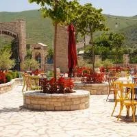 Rozafa Fish City Hotel, hotel v destinácii Elbasan