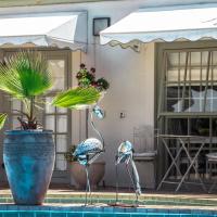 Wild Olive Guest House, hotel di Claremont, Cape Town