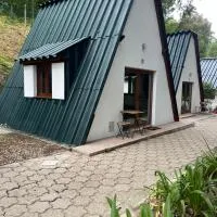 Bungalow Refúgio do Pezo T0, hotel di Melgaço