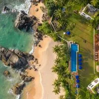 Kumu Beach By Teardrop Hotels, Hotel in Balapitiya