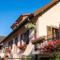 Maison de charme à Wuenheim avec jardin et terrasse, hotel em Wuenheim