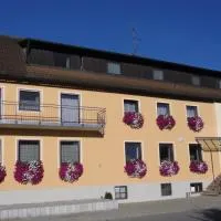 Pension Elsendorf、Elsendorfのホテル