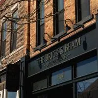 The Brick & Beam Boutique Hotel, hotel di Collingwood