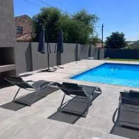 Zahari Villas, hótel í Parys
