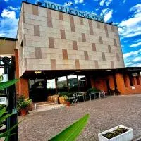 Hotel Cangrande Di Soave, hotel en Soave