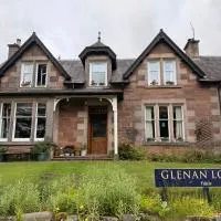 Glenan Lodge Self Catering, hotel u gradu Tomatin