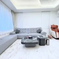 妃民宿 l 依人數開房, hotel u gradu Juanšan