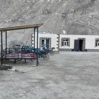 Guesthouse MUMINA, ξενοδοχείο σε Yamchin