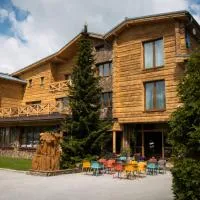 도노발리에 위치한 호텔 Wellness Hotel Encian Donovaly