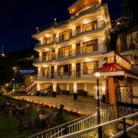 Viesnīca The Elena Holiday Cottage, A Comfortable & Luxury Stay - Best Selling Cottage 2025-26 pilsētā Šimla