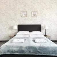 Biały Domek - STREFA CISZY, CHILDREN FREE, hotel u gradu Dźwirzyno